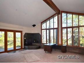 200 WINDSWEPT DRIVE - Photo 13