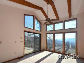 200 WINDSWEPT DRIVE - Photo 17