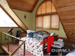 365 South East Shore Drive - Photo 14