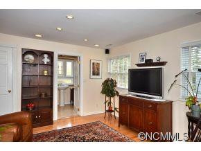 50 Midland Drive - Photo 13