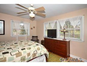 50 Midland Drive - Photo 16