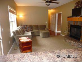 457 MORLIN ACRES - Photo 2