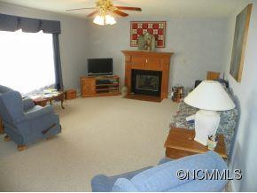 16 Cameron Dr - Photo 6