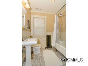 204 Pearson Drive - Photo 14