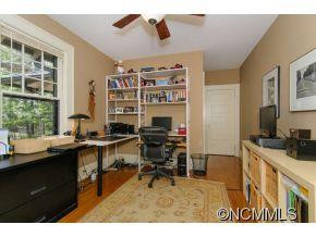 204 Pearson Drive - Photo 16