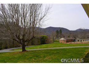 194 Mountain View Drive - Photo 2