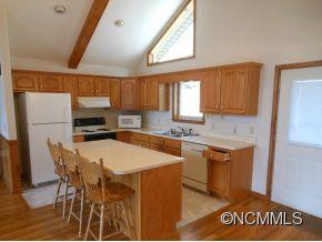 1090 Maple Springs - Photo 9