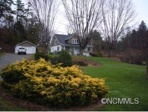 3910 BEECH GLEN ROAD - Photo 2
