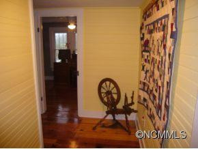 3910 BEECH GLEN ROAD - Photo 12