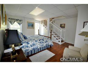 208 Tallyho Lane - Photo 16