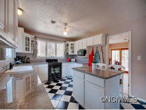 219 WILDFLOWER ROAD - Photo 8