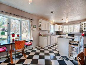 219 WILDFLOWER ROAD - Photo 10