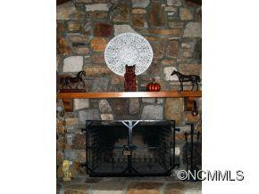 112 Wolf Court - Photo 17