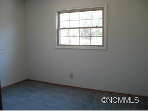 24 Pinedale Road - Photo 7