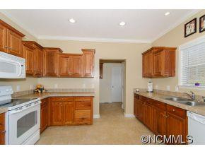 122 Bradshaw Circle - Photo 11
