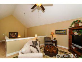 15 Holland Mountain View Drive - Photo 17
