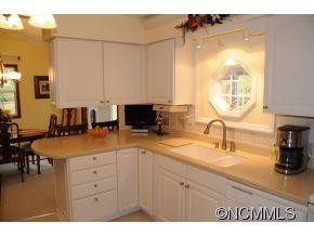 138 Wendy Lane - Photo 8