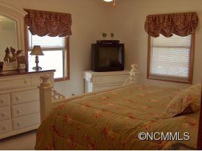 65 Castle Court - Photo 16