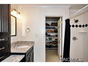 27 FAIRWAY VIEW DR - Photo 11