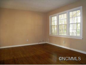 240 Markley Drive - Photo 3