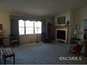 44 MEADOW DRIVE - Photo 3