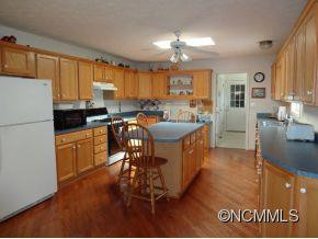 44 MEADOW DRIVE - Photo 4