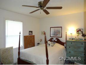 44 MEADOW DRIVE - Photo 9