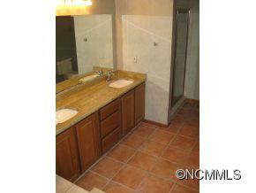 223 Robinhood Road - Photo 20