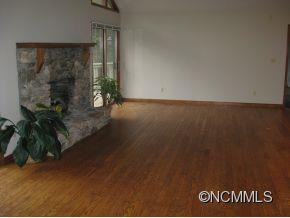 223 Robinhood Road - Photo 10