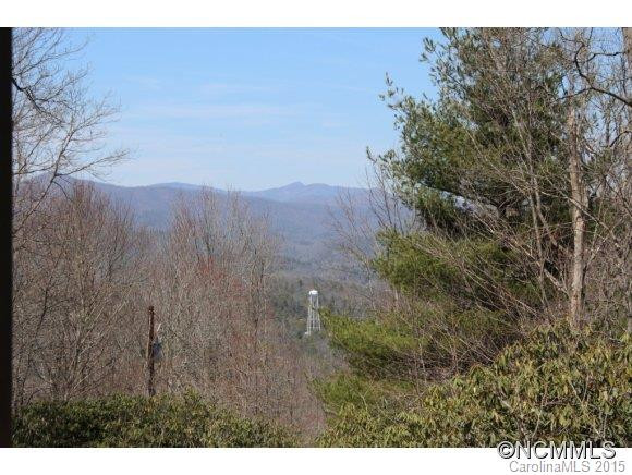 1010 Seven Springs Road - Photo 11