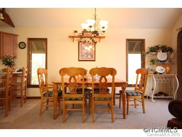 1010 Seven Springs Road - Photo 4