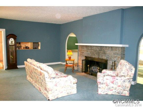2505 Kanuga Road - Photo 2