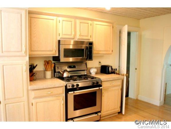 2505 Kanuga Road - Photo 4