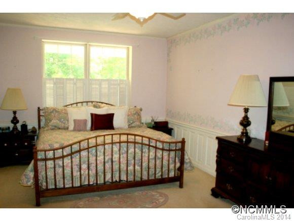 2505 Kanuga Road - Photo 8