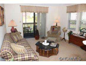 805 Abbey Circle - Photo 10