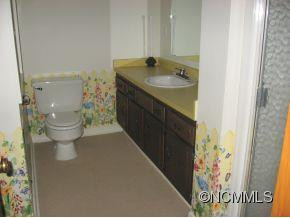 99 LAUREL CIRCLE - Photo 16