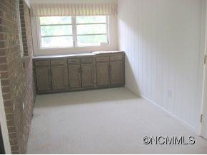 99 LAUREL CIRCLE - Photo 18