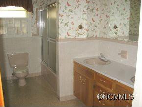 99 LAUREL CIRCLE - Photo 9