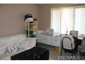 118 Forsythia Hedge Drive - Photo 11