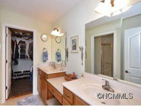36 Mountain Meadow Circle - Photo 14