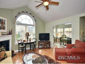 36 Mountain Meadow Circle - Photo 4