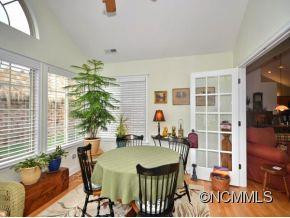 36 Mountain Meadow Circle - Photo 5