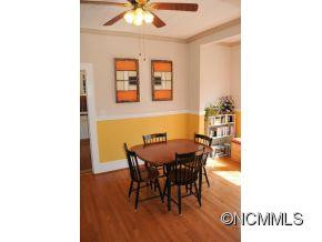 411 GLOVER ST - Photo 8
