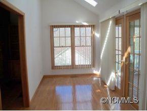 75 FOXWOOD DRIVE - Photo 8