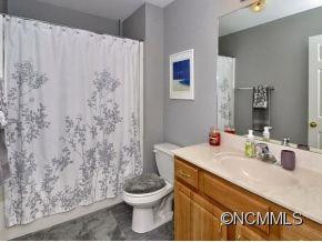 712 CARLYLE WAY - Photo 6