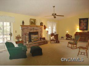 138 E WHITE PINE DRIVE - Photo 2