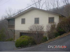 544 Chestnut Walk - Photo 2