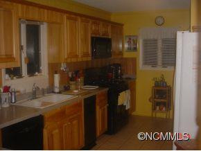 544 Chestnut Walk - Photo 5