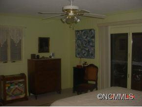 544 Chestnut Walk - Photo 6