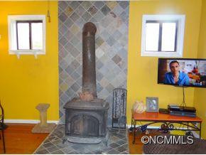 346 State Street - Photo 4